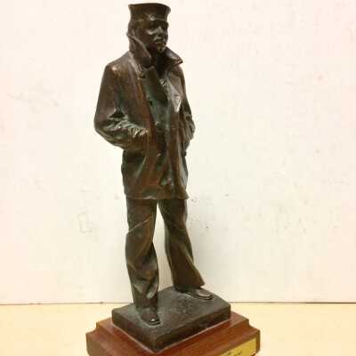 Replica statue of 'The Lone Sailor', by Bleifeld, 1986