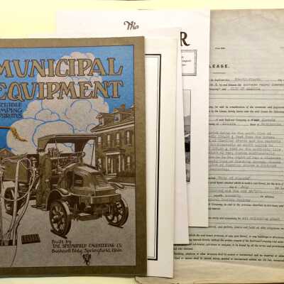 Folder with documents relating to the City Streets Department, 1914, 1920