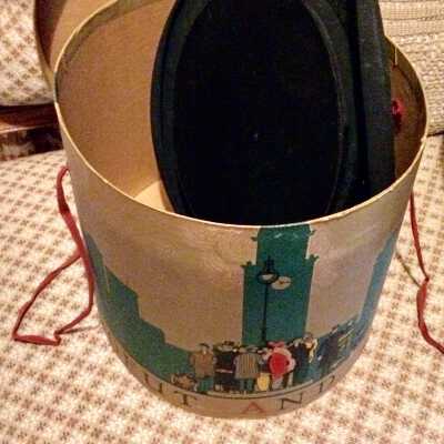 Knapp-Felt De Luxe hat box of Margaret Wood of Morton Street, before 1965