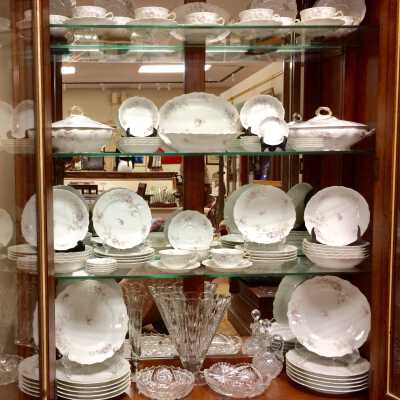Ahrenfeldt Limoges dinner set of the Peacock family, c. 1880s