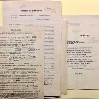 Documents about streets and bridges, and notices to taxpayers 1925-1932