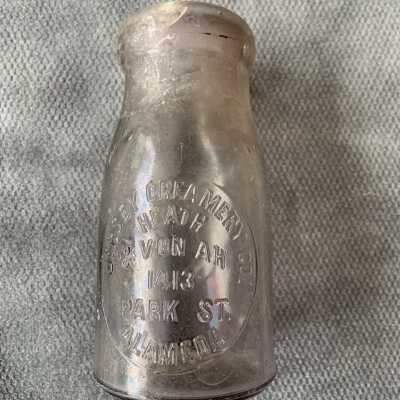 Jersey Creamery Heath & Von Ah bottle, Early 1900s