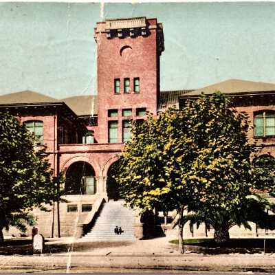 Postcard City Hall, minus top part tower, 1907