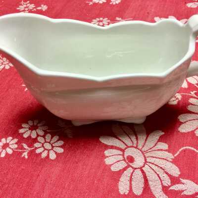 John Maddock & Sons ironstone gravy boat, c. early 1900s