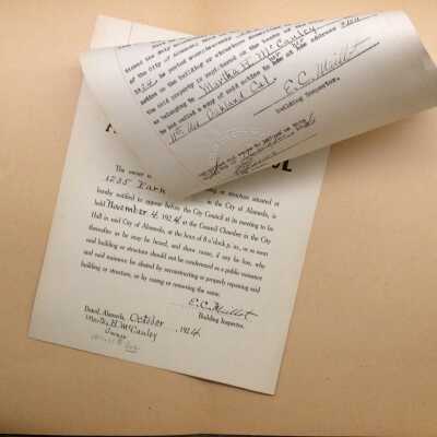 Folder with notice of nuisance of 1235 Park St., 1924