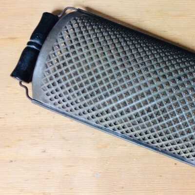 Cabbage Grater of the Thomas family of 1405 Caroline Street, early 1900s