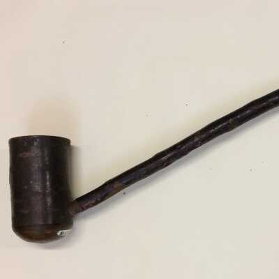 Quong Fat's Chinese pipe, before 1912