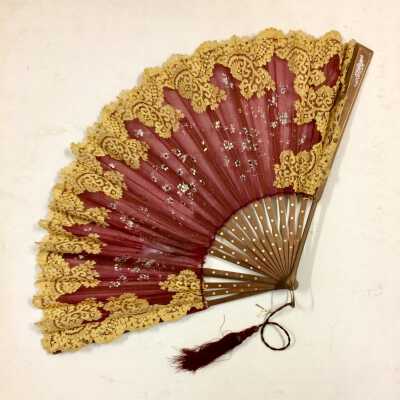 Fan of burgundy gauze, with handpainted flowers and ecru lace, c. 1890s