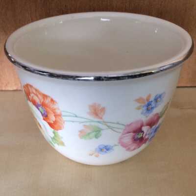 Neptune Palace Theatre Large Custard Cup, 1930s