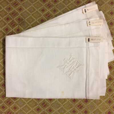 Gentleman's white linen with handembroidered initials 'H', early 1900s