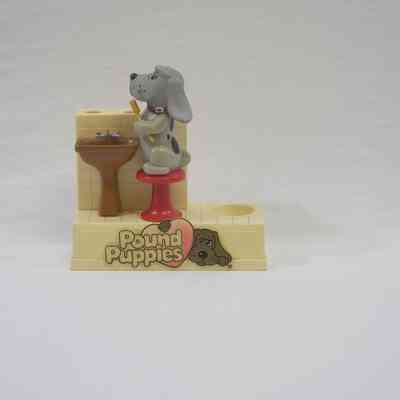 Pound Puppies Batter Toothbrush Stand