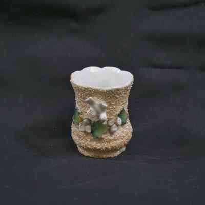 Black and White Bas Relief Birds and Flowers Toothpick Holder