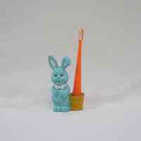 Bunny and Carrot Toothbrush - Image 3