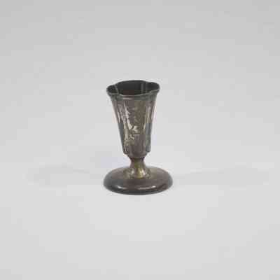Toothpick holder, silver metal, vase shape