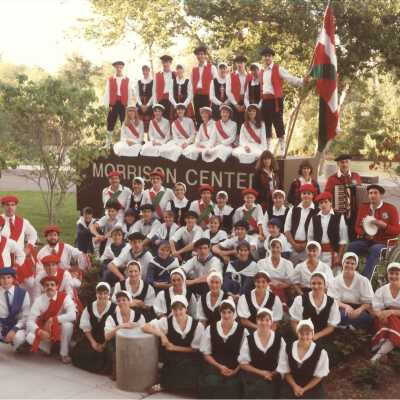 Oinkari Basque Dancers