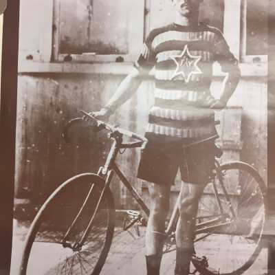"El Cojo", Campeon Ciclista