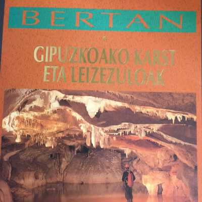 Gipuzkoako karst eta leizezuloak
