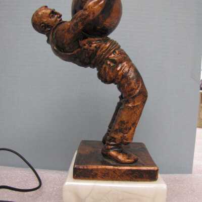 Figurine
