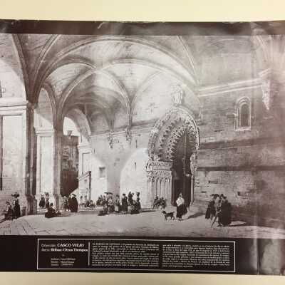 El portico de Santiago [The portico of Santiago]