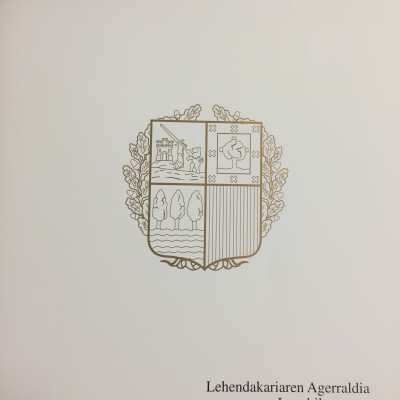Bakea eta bizikidetzaren aldeko ekimena ehendakariaren agerraldia legebiltzarrean Gasteiz = Una iniciativa por la paz y la convivencia, comparecencia del lehendakari ante el parlamento vasco