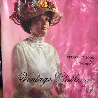 Reference book of women's vintage clothing , 1900-1919