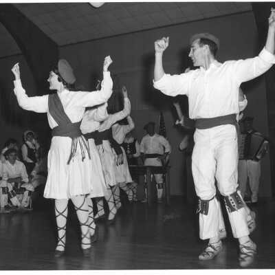 Oinkari Basque Dancers