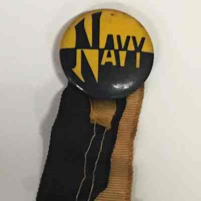 1940s era Navy pin with ribbon