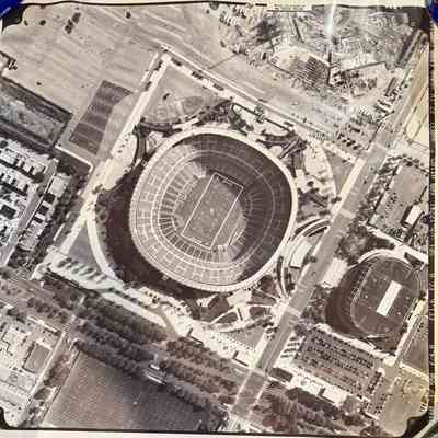 Veterans Stadium - large photo