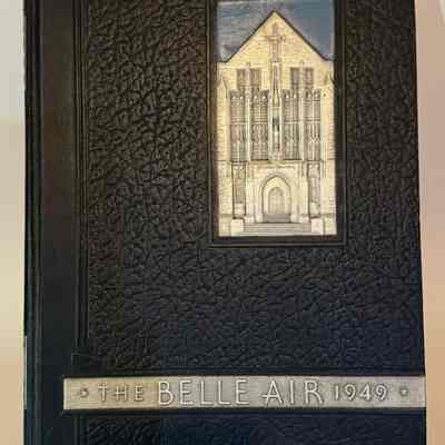 1949 Villanova Yearbook - Paul Arizin