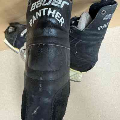 Bauer "Panther" model hockey skates