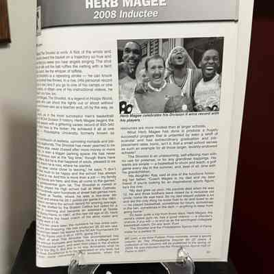 2008 Philadelphia Sports Hall of Fame Induction Ceremony program booklet