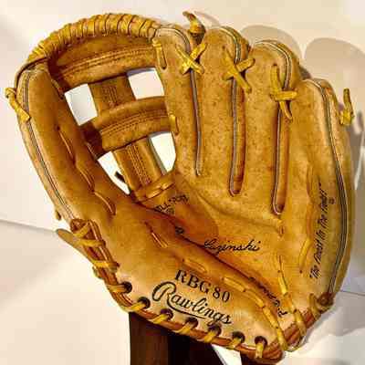 Greg Luzinski model baseball glove