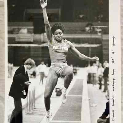 Carol Lewis photographs