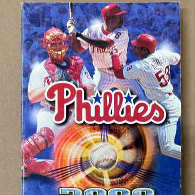 2000 Phillies media guide
