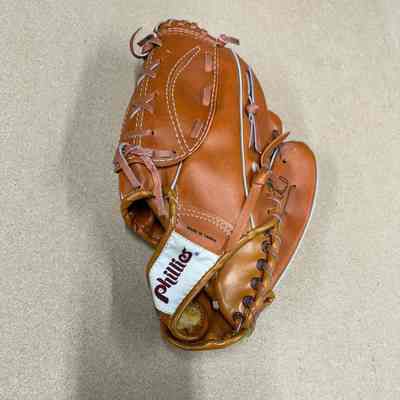 Phillies Kid's Glove Giveaway