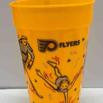 Spectrum stadium cup