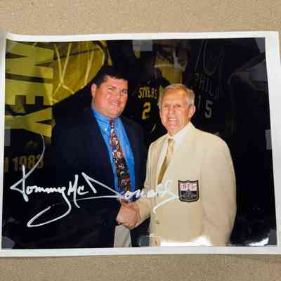 Tommy McDonald signed picture