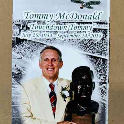 2018 Tommy McDonald funeral cards