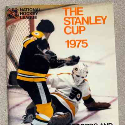 1975 Stanley Cup program - Bernie Parent cover