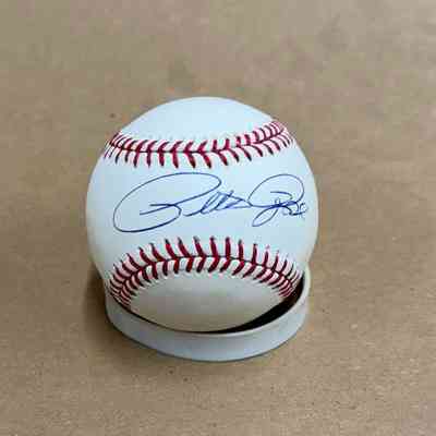 Pete Rose signed baseball