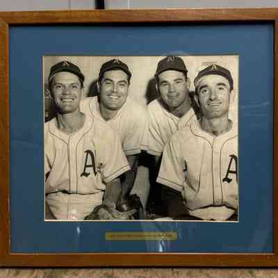 1950s Philadelphia Athletics Photo - 4 team members