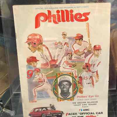 1975 Phillies Magazine & program