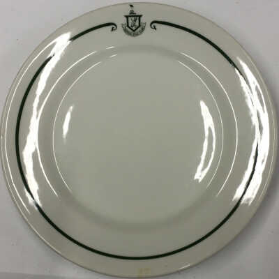 Merion Golf Club china dinner plate