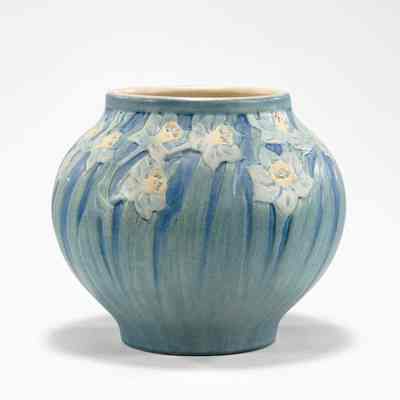 Daffodil Vase