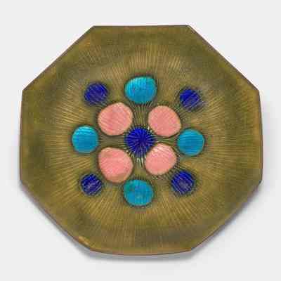 Octagonal Plate