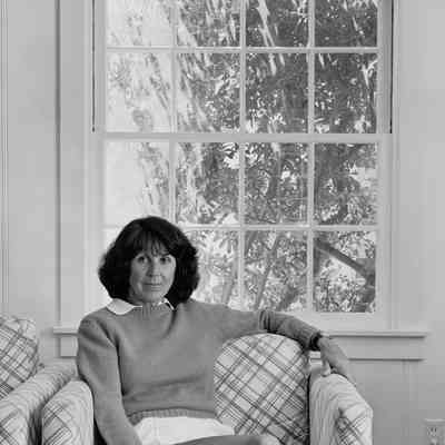 Betty Jean Thiebaud, from the "Sacramento Area Artists" portfolio
