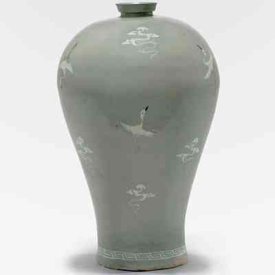 Vase with Cranes and Clouds Design