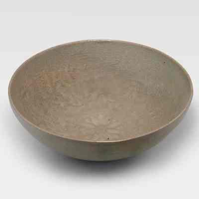 Bowl with Flower and Leaves Design