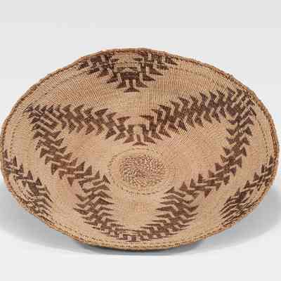 Twined Gambling Tray