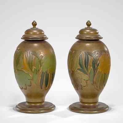 Urn